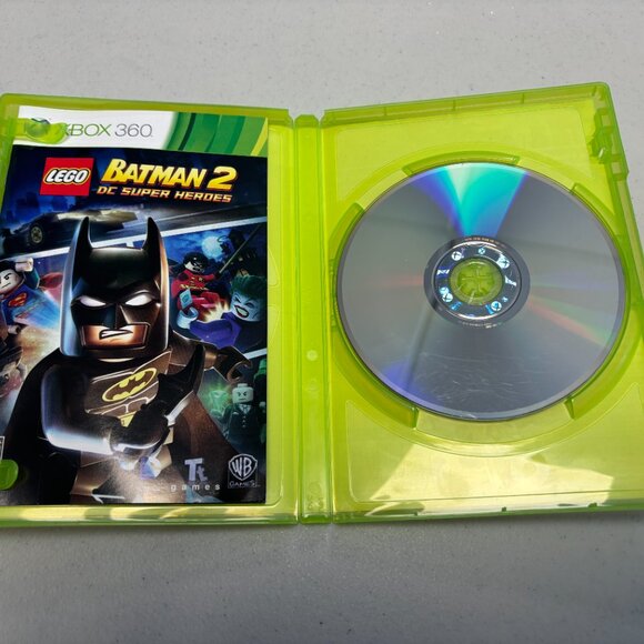 Xbox 360: Lego Batman 2 DC Super Heroes - Preowned - 1895 - Picture 3 of 4